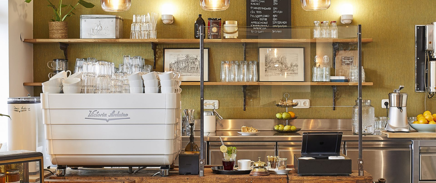 CafeBar-Armer-Ritter