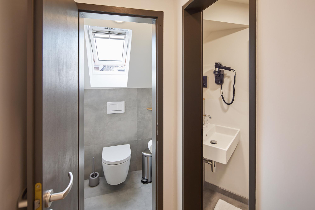 hotel-am-chlodwigplatz_403-Bad-WC
